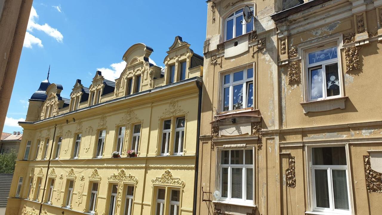 Spa Apartment Raisova Karlovy Vary Exterior foto